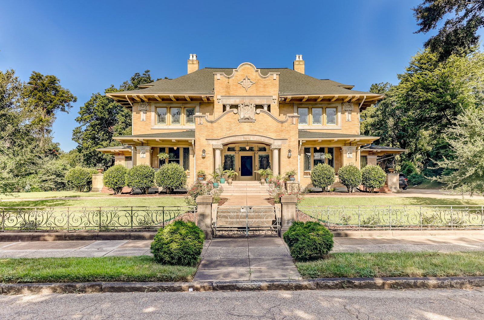 Oak Hall Bed And Breakfast