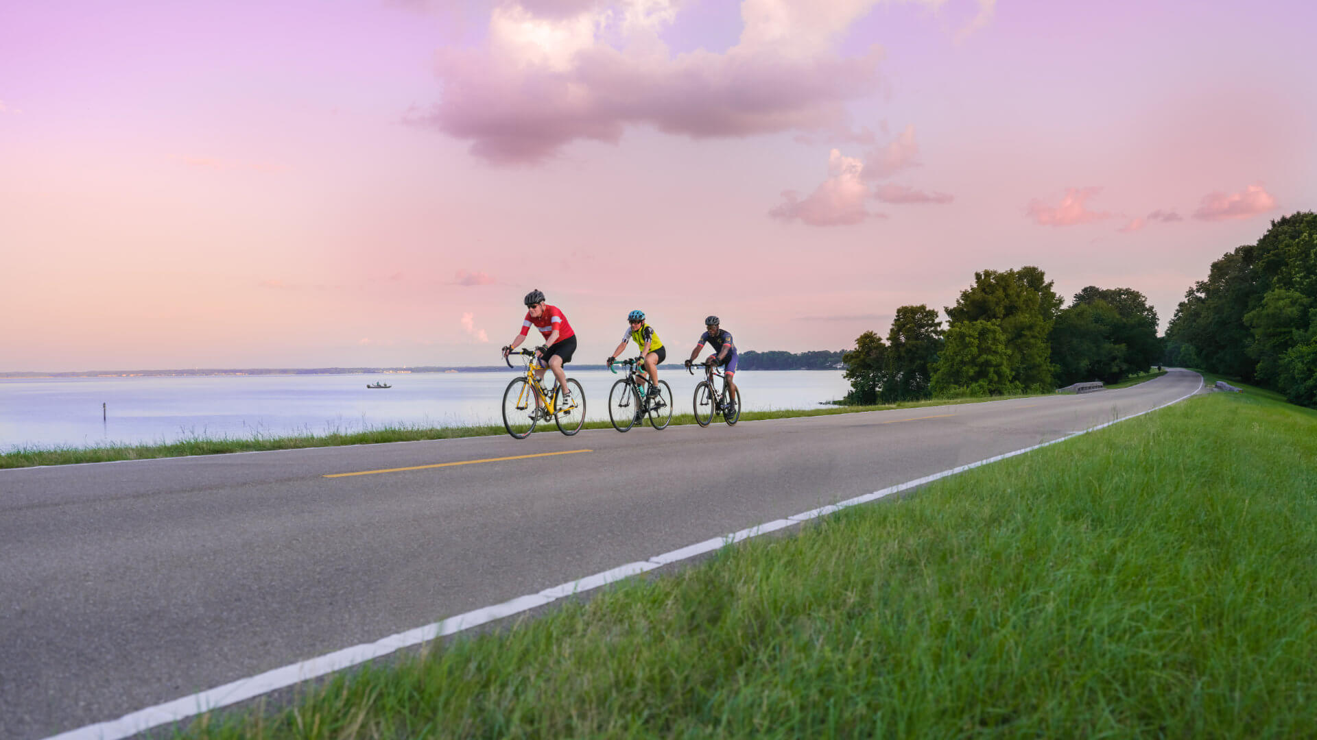 Cycling on the Natchez Trace