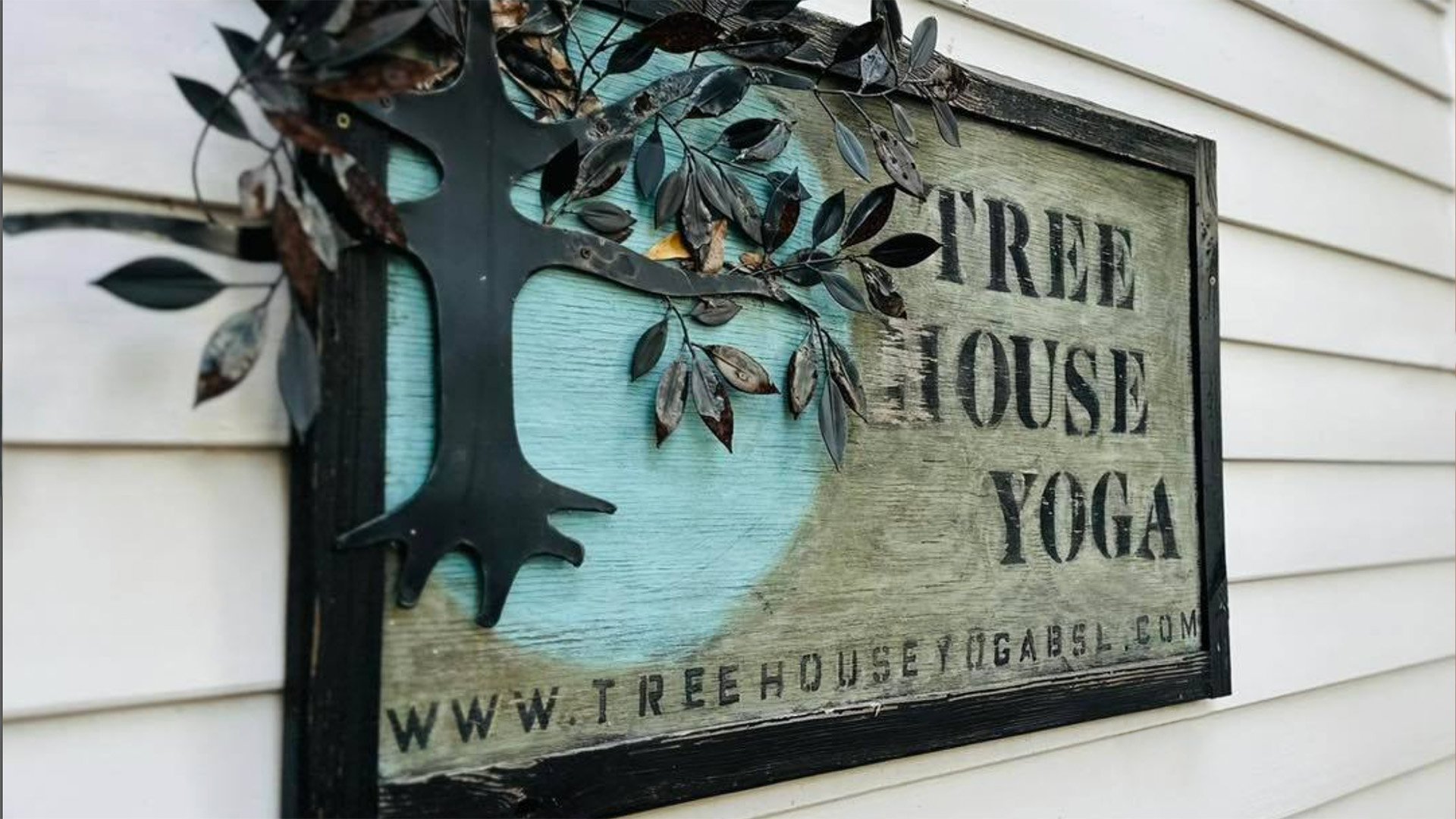 Treehouse Yoga Bay St. Louis